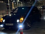 Mercedes E 270-12