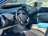 Toyota Prius-14