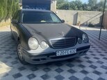 Mercedes E 200-13