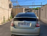Toyota Prius-4