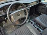 Mercedes 190-5