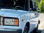 LADA (VAZ) 2107-2