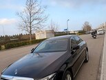 Mercedes E 300 4MATIC-2