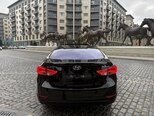 Hyundai Elantra-2