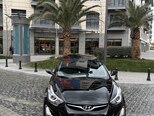 Hyundai Elantra-1