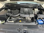 Toyota Land Cruiser-11