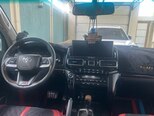 Toyota Land Cruiser-12