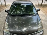 Toyota Prius-2