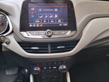 Chevrolet Onix-10