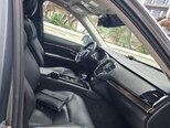 Volvo XC90-10