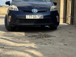 Toyota Prius-1
