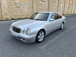 Mercedes E 320-3