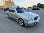 Mercedes E 320-2