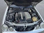 Mercedes E 320-9