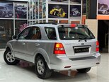 Kia Sorento-8