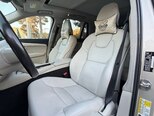 Volvo XC90-13