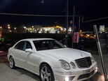 Mercedes E 240-11