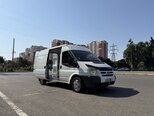 Ford Transit-9