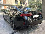 BMW i5-8