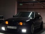 BMW 320-1