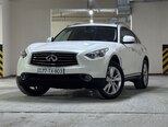 Infiniti FX37-1