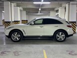 Infiniti FX37-8