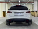 Infiniti FX37-6