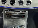 Mercedes E 300 e-11
