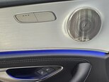Mercedes E 300 e-13