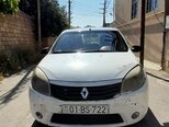 Renault Sandero-1