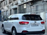 Kia Sorento-5