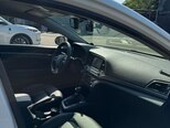 Hyundai Elantra-8
