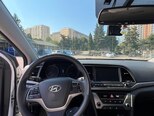 Hyundai Elantra-10