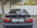 BMW 320-2