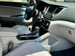 Hyundai Tucson-12