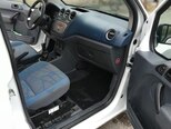 Ford Transit Connect-11