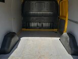 Ford Transit-12