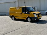 Ford Transit-19