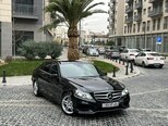 Mercedes E 220-17