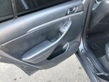 Toyota Avensis-13