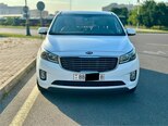 Kia Carnival-4