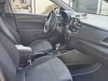 Hyundai Accent-7