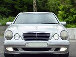 Mercedes E 220-2