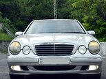Mercedes E 220-4