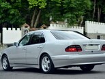 Mercedes E 220-9