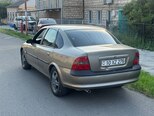Opel Vectra-4