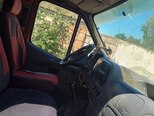 Ford Transit-5