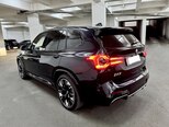 BMW iX3-5