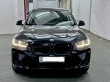 BMW iX3-1