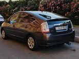 Toyota Prius-2